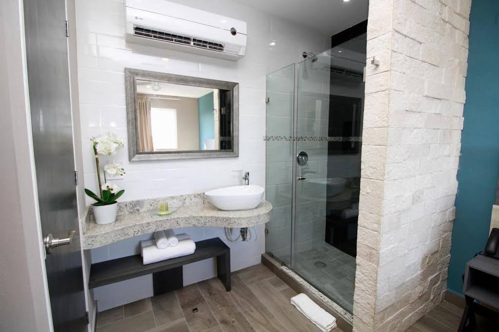 Illusion Xpress I Attraction Hotel Deluxe Playa del Carmen Bagian luar foto