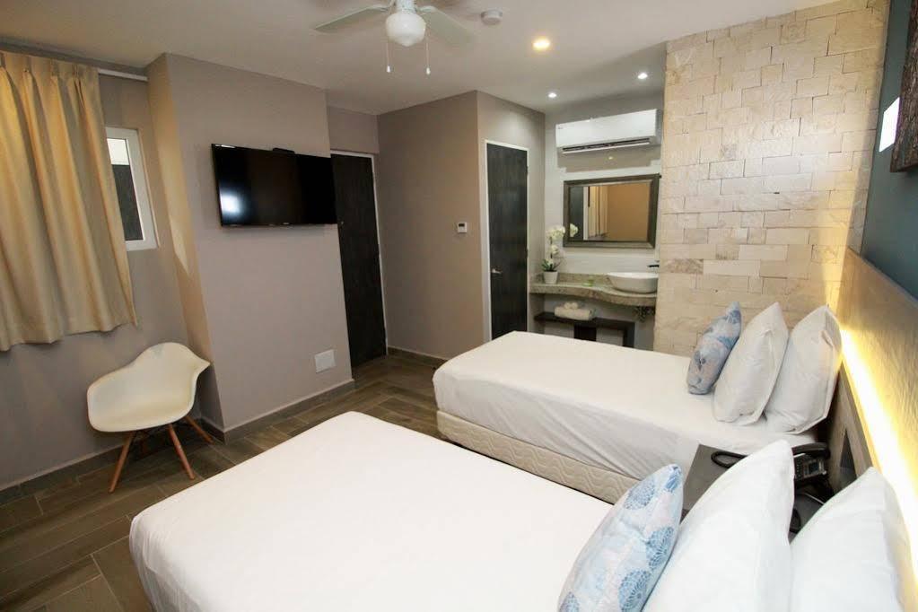 Illusion Xpress I Attraction Hotel Deluxe Playa del Carmen Bagian luar foto