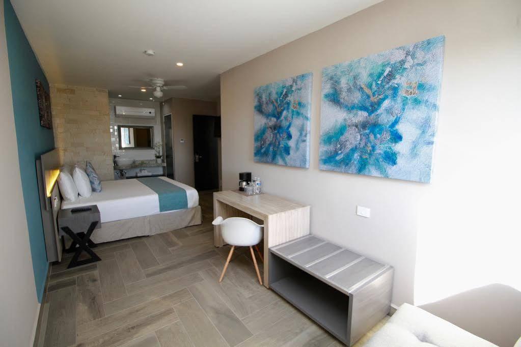 Illusion Xpress I Attraction Hotel Deluxe Playa del Carmen Bagian luar foto