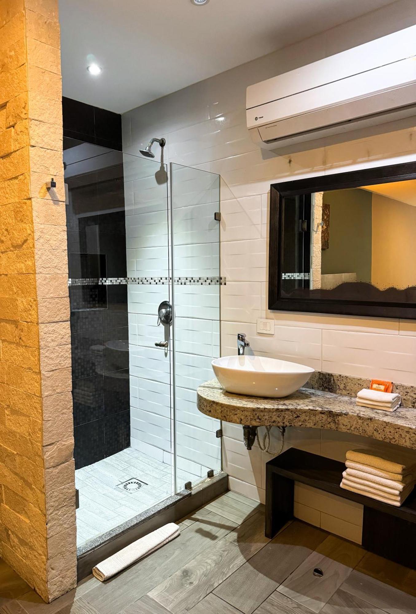 Illusion Xpress I Attraction Hotel Deluxe Playa del Carmen Bagian luar foto
