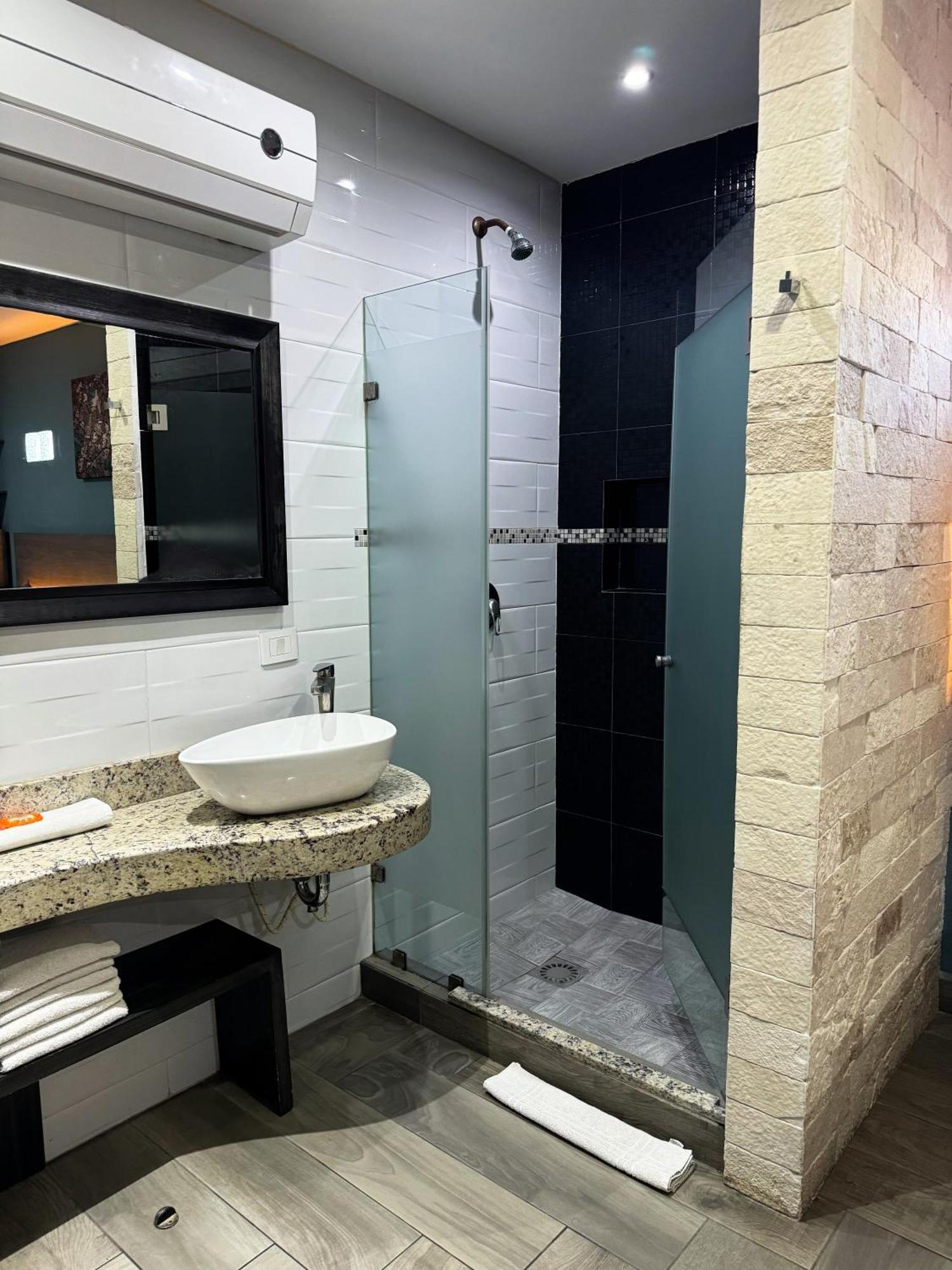 Illusion Xpress I Attraction Hotel Deluxe Playa del Carmen Bagian luar foto